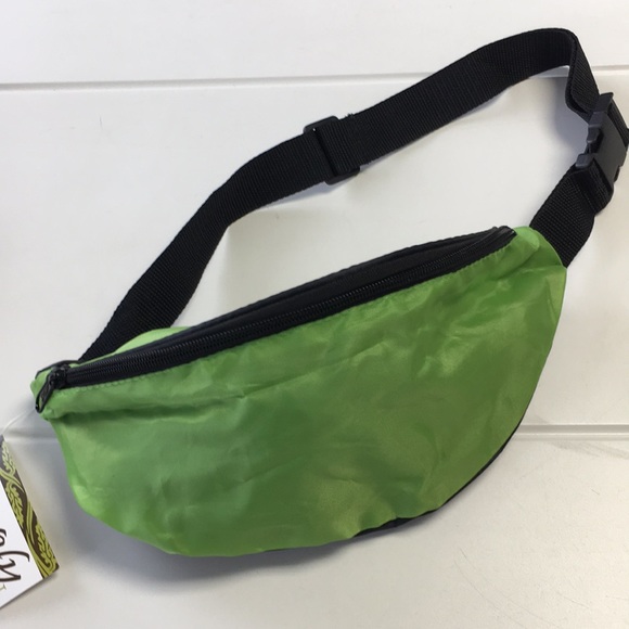 Green and Black Fanny Pack with 1 Pouch - Picture 1 of 6
